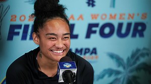 Dreams' top 2025 WNBA Draft pick throws first pitch for the Braves
