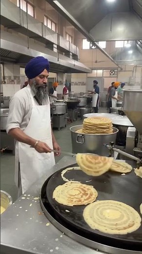 waheguru g#Waheguru #Langar #Seva #Gurdwara #Gurbani #Sikh #Sikhism #Gurughar #Punjab #Shorts #Viral