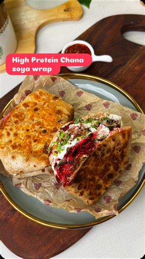 Bristi Kumari on Instagram: "When you have leftover roti 🫓…you make something protein packed and delicious 😋 High protein, high taste! Chana + soya tikki wrap = guilt-free cravings sorted 💚 Healthy bhi, tasty bhi 😍 1/2 Cup soyachunks 1/2 Cup sprouted chana 5 Cloves garlic 1 Pc green chilli 1/2 Inch ginger 1/2 Tsp cumin seeds 1 Tsp chilli flakes 1 Tsp salt 1 Tsp aamchur 1 Tsp cumin powder 1/2 Tsp garam masala 1/2 Tsp crushed black pepper Chopped green coriander 1/2 Cup chopped onion 3 Tbsp sa