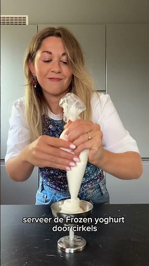24Kitchen | Frozen Yoghurt met Bessen | Bibi's Seizoensgroenten