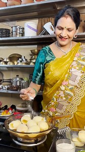 Craving something uniquely delicious and comforting? ✨ Rosys Kitchen brings you our special Veg Egg Curry (No Onion, No Garlic!)! ✨ We've crafted this delightful curry with a rich tomato puree base, infused with aromatic garam masala, Kashmiri chili, turmeric, and dhania. The star? Our perfectly shaped potato "eggs," nestled in a flavorful, cashew-enriched gravy, slow-cooked to perfection. Pure indulgence, made with love and fresh ingredients like tomato, potato, and a blend of spices – no onion