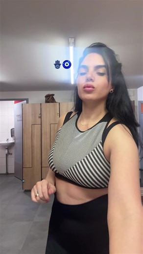 Vidéos de Ghizlane Gasmi (@ghizlane.gasmi) avec Lej këto rrena - shqip.lyrics04