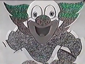 37K views · 1.6K reactions | BOZO - Nostálgico encerramento do programa ("Sessão Desenho do Bozo"), com a chamada para as atrações a seguir, sábado em 1985, pela TVS (SBT) canal 11 (RJ). O palhaço apresentador era então interpretado por Charles Myara. 嵐  PS: parece estar sem o finalzinho. Vi um de S. Paulo desse ano, mudando apenas os créditos. | Tubo de Imagem TV Anos 80 | Facebook