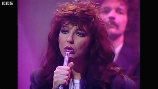 Kate Bush performing 'Running Up That Hill' in 1985 on Top of The Pops 🏃🏻‍♀️ The final season of Stranger Things started this week, with the track being a central part of one of its most memorable episodes 🎧 | DJ Mag