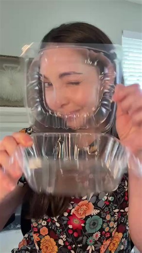 Revolutionary Silicone SoftShell Food Container