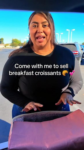 142K views · 6.6K reactions | Are you thinking about starting your journey in selling breakfast & need more guidance? I do have my Sell From Home Started Guide in my Bio on my Stan store #breakfastcroissant #burritolady #breakfastburrito #sellingfoodfrommycar #sellingbreakfastburritos | Lovelysilviaaa19 | Facebook