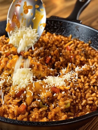 Cheesy Lasagna Style Tortellini – Preheat oven to 375°F (190°C). Lightly grease a baking dish. In a skillet over medium heat, brown ground beef or Italian sausage until fully cooked. Drain excess grease. Stir in marinara sauce and let simmer 3–5 minutes. In a bowl, mix ricotta cheese, egg, grated Parmesan, salt, pepper, and Italian seasoning until smooth. Cook cheese tortellini according to package directions until just al dente. Drain. Spread a thin layer of meat sauce in the bottom of the baki