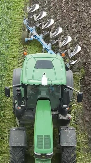 65K views · 150 reactions | #farmlife #usafarming #americanfarmer #tractors #harvest2025 #cornharvest #agriculturelife #farmvibes #rurallife #farmreels | ВрожайPRO | Facebook