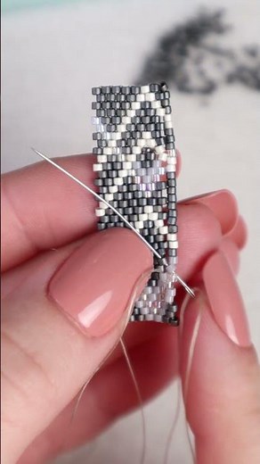 peyote earrings #danysska #diy #beadweaving