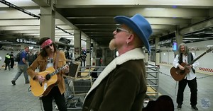No One Recognizes U2 Busking In An NYC Subway Station