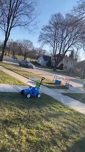 AWESOME! Milwaukee officers surprised Manuel Diaz with a police cruiser parade for his 7th birthday! | WISN 12 NEWS