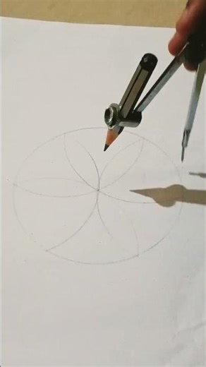 easy follow along#explorepage #creativecreation #art #ashortaday #diy #homemadecreations#geometry