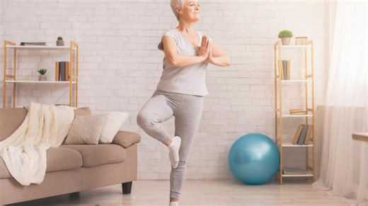 6 Unconventional Balance Exercises That Challenge Your Brain, Too