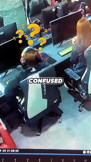 She turned off the wrong PC twice 😭