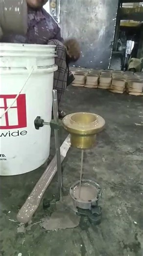 Using B4 Cup for checking Core Paint Viscosity