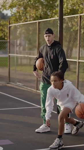 In partnership with Mamba & Mambacita Sports Foundation we renovated 8 basketball courts across the country to honor the legacies of Kobe and Gianna Bryant 💜💛 More to come in 2023 🙏 #PlayGigisWay #MambaForever #DreamBigger | BODYARMOR