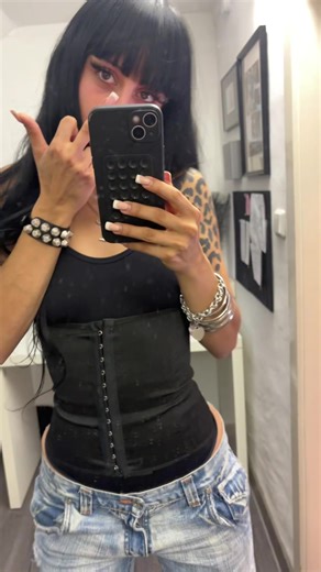 kitty (@kittyy_xo)’s videos with original sound - ⚕️