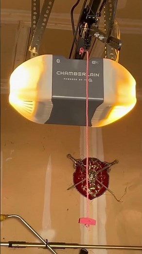 Chamberlain B4505TC force test and closing