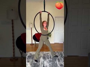 Watch How Christine the Stunning CURVY MODEL Redifines Fashion!