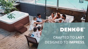 DENKOE Hot Tub Steps - Wood Looking Plastic Steps - 100% Waterproof Spa Steps - Brown Non Slip, Heavy Duty Outdoor Steps, Multi Use as Porch Steps, Hot Tub Stairs, or Outdoor Stairs, Fits Any Spa Size