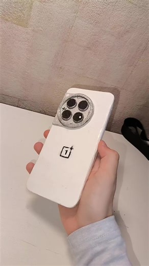 OnePlus 12 Cardboard Model Crafting Guide