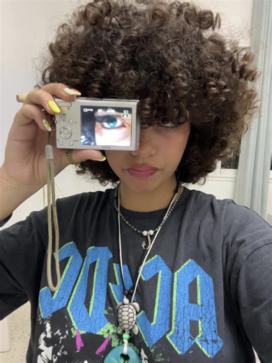 Exploring the 80s Rock Aesthetic with Billie Idol