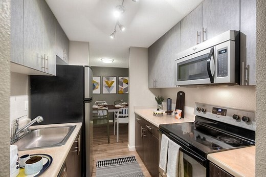 Apartments for Rent with Parking in Castle Creek Apts, Newcastle | Apartments.com