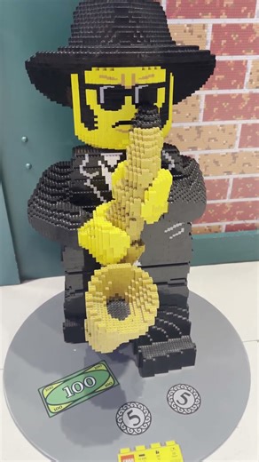 LEGO Jazz - Mega Figure - LEGO Store New York #lego #nyc #legostore