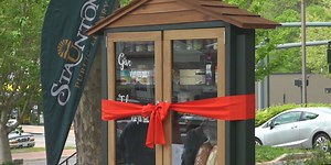‘Little Free Food Pantry’ opens up outside the Staunton Public Library