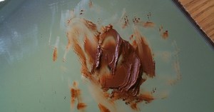Making ochre paint by hand part 2 - Improving the pigment