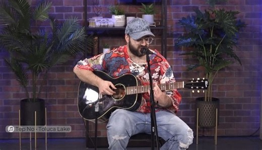 Tep No performs 'Toluca Lake' on Music Friday