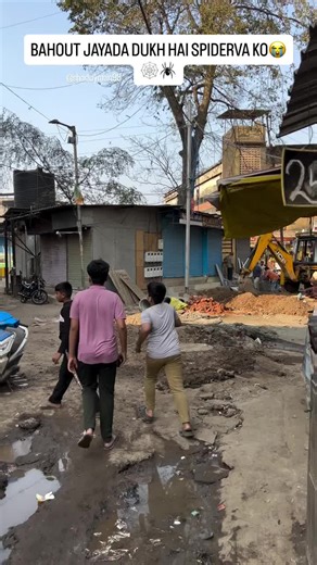 Koi to Gale Laga Lo: Spiderman ka Dukh