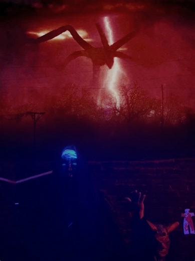 حمدان دفن كل الأعمال السفلية في الـقبور… عشان يرجع امه من الموت 👹 الكفن بيتحرك… الشيطان بدأ يسيطر على حمدان … ومن يومها اتـلعنت مقبرة حمـدان في ذا دارك هاوس ❌ عندك الجرأة تدخل مقبرة حـقيقية وتحل كل الالغاز ؟ 📞 للحجز: 01067008369 – 01117225444 01030959882 – 01026044595 📍 مدينة نصر: 92 حسن المأمون 📍 المعادي: ڤيلا 10، شارع 275، جنب وات ذا كرست #the_dark_house #mindgames #escaperoom #first_real_horror_house_in_egypt #horrorgame