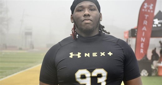 Ari Slocum commits to Arkansas: Razorbacks win back athletic DL following weekend visit