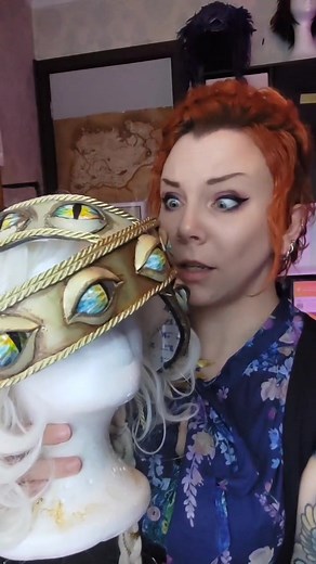 This headpiece has so much potential- Biblically accurate angels are such a cool concept.