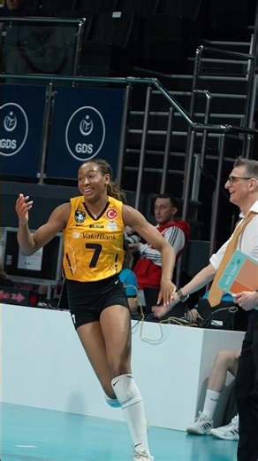 AXA Sigorta Kupa Voley - Çeyrek Final vs Zeren Spor