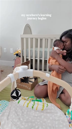 What I Use to Teach My Newborn 🤍 Lovevery Play Gym & Play Kit