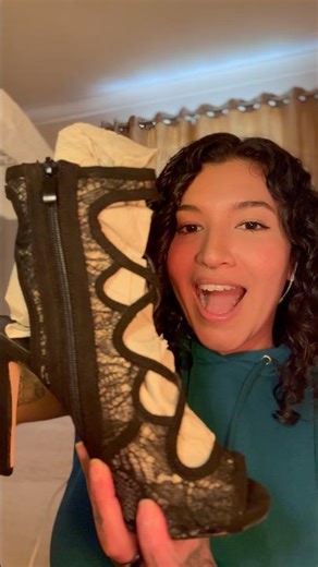 Unboxing my new heels! #asmr #tingles #relax #visualtingle