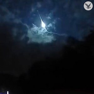 5.7M views · 199K reactions | Huge meteor filmed zooming over Pennsylvania | The Independent | Facebook