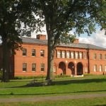 How to Write the Amherst College Essays 2025-2026