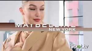 Maybelline New York Tattoo Studio Brow Lift Stick TV Spot, 'Levantadas y definidas' con Gigi Hadid