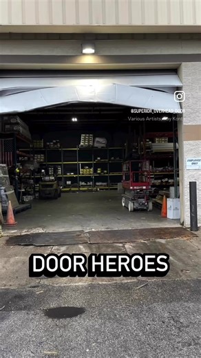 #crystallakeil #garagedoor #brokengaragedoor #homeimprovement #garagedoorcompany