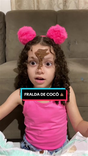 Canal da Majú (@canaldamajuu) - FRALDA SUJA DE COCÔ 💩🤢😨😱 #kids #infantil #crianca #brincadeira #diversao #humor #paiefilha #paiefilhos #irmaos #infantiltiktok