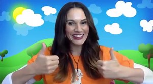 The Maori version of "Head, Shoulders, Knees and Toes" is slightly different. Mähunga Pakahiwi Puku Hope Waewae! Taringa, whatu, ihu, waha e! Please enjoy this waiata today with Jenny! ❤️🖤❤️🖤 | Treetops Early Learning Centre Botany