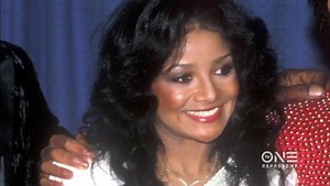 ‪TONIGHT at 8/7c we’ve got #Unsung Switch on #TVOne. Do you think the Switch hit song, “I Call Your Name” was written by Bobby DeBarge for LaToya Jackson? Tune In!! ‬ | Unsung