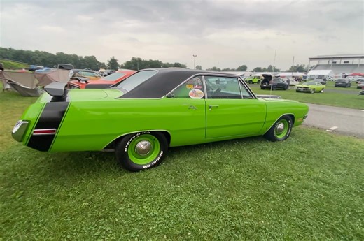 1970 Dodge Dart Swinger with a 340. | Ultimate Muscle Cars