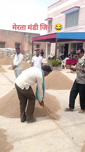 गौनाळी मिंगणीयां 😂 #lakhamarwari #comedy 😂 | Lakha Jat