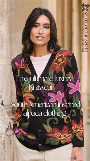 Our stunning Ofelia Alpaca Intarsia Cardigan features bold floral...