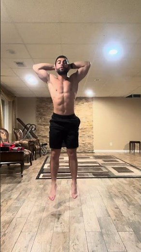 Explosive Squats (30 reps)