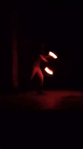 Spinning Flowtoys Vision Sticks to VR #Flow#Poi#Dance